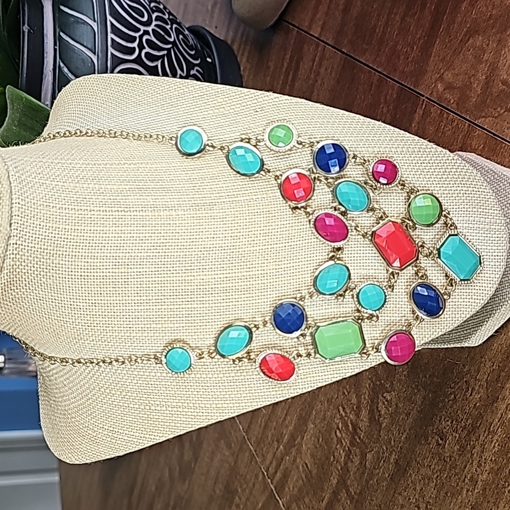 Erika Lyons Colorful necklace